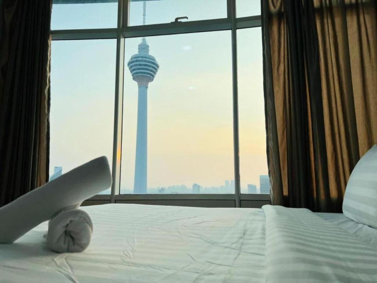 Vortex Suites Klcc By Moonlight 쿠알라룸푸르 외부 사진