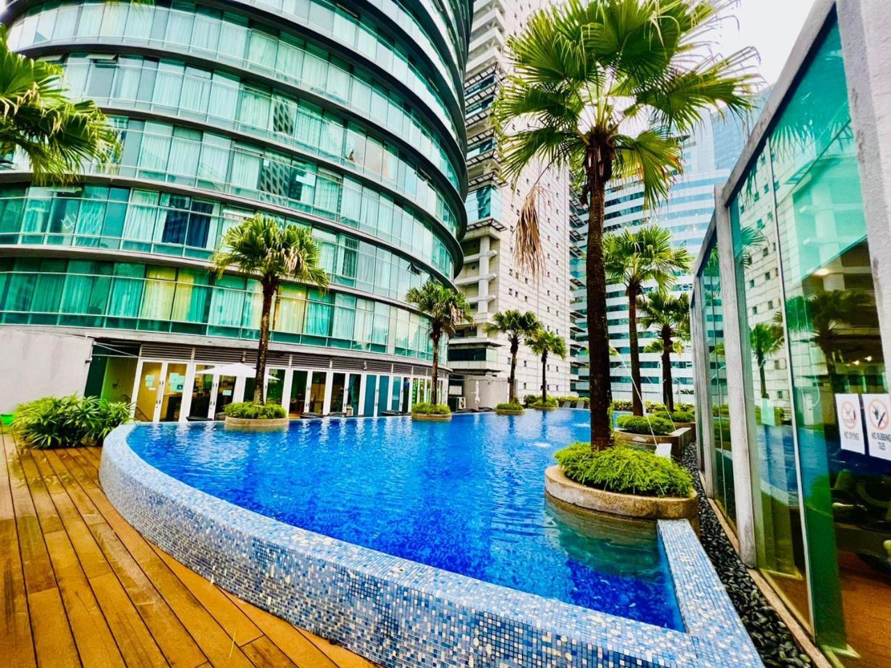 Vortex Suites Klcc By Moonlight 쿠알라룸푸르 외부 사진