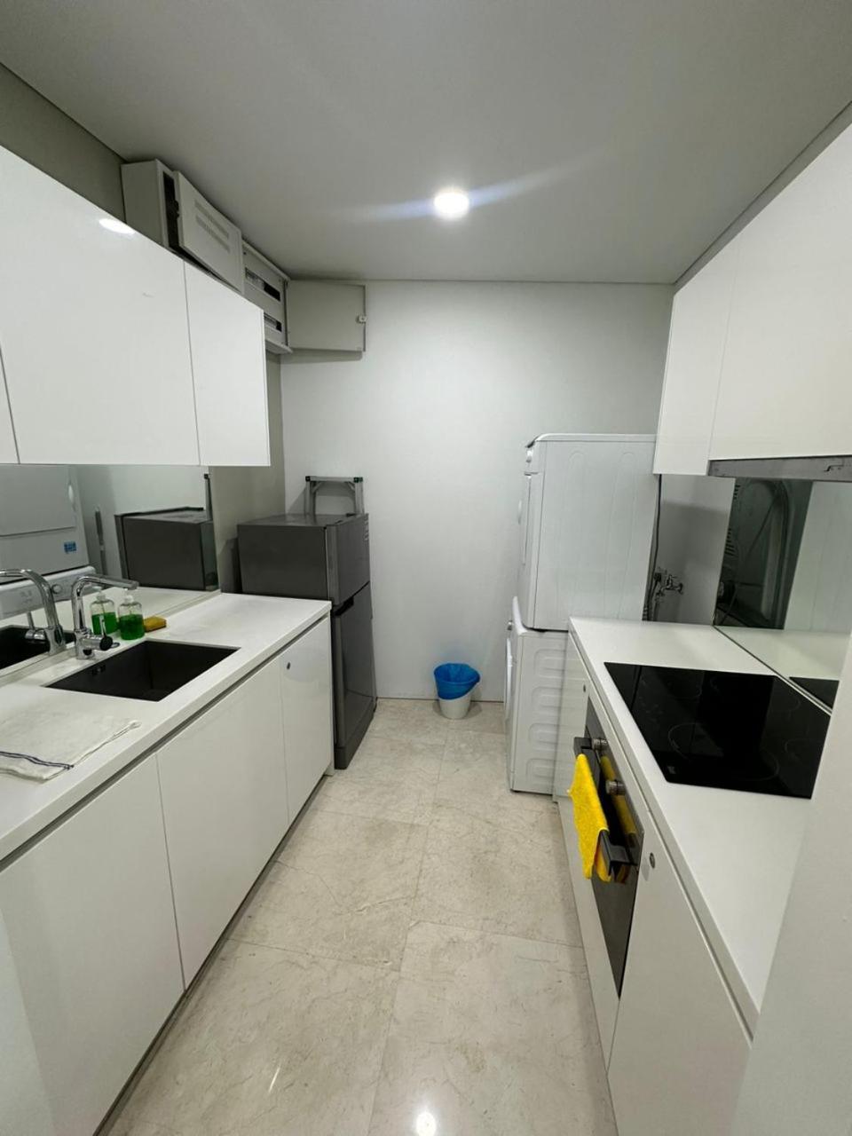 Vortex Suites Klcc By Moonlight 쿠알라룸푸르 외부 사진